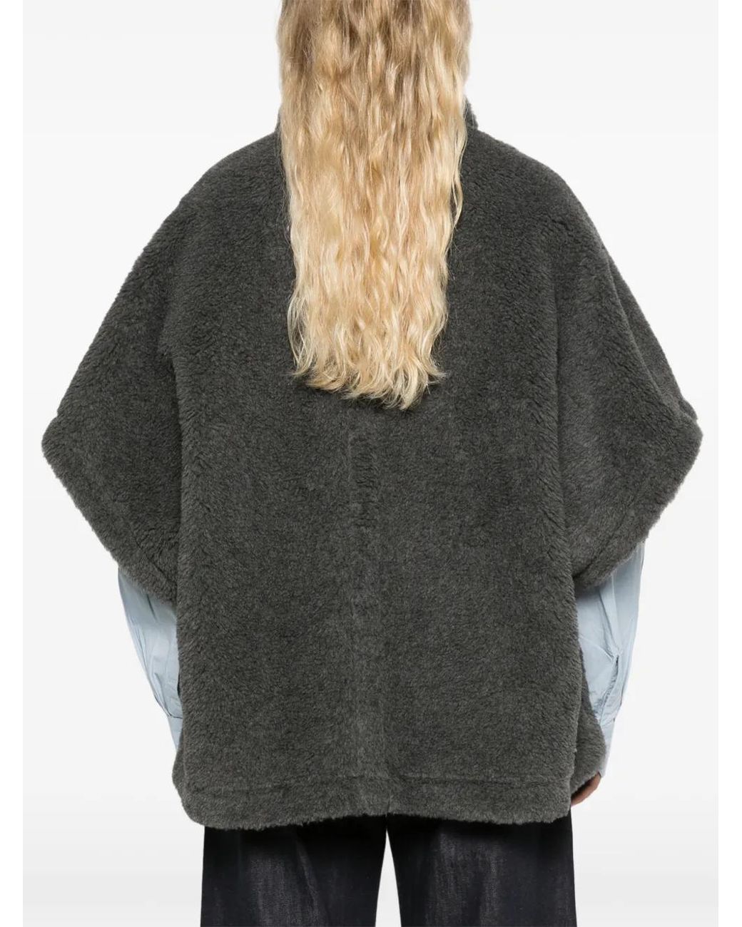 Max Mara Tabe Teddy Cape in het Black