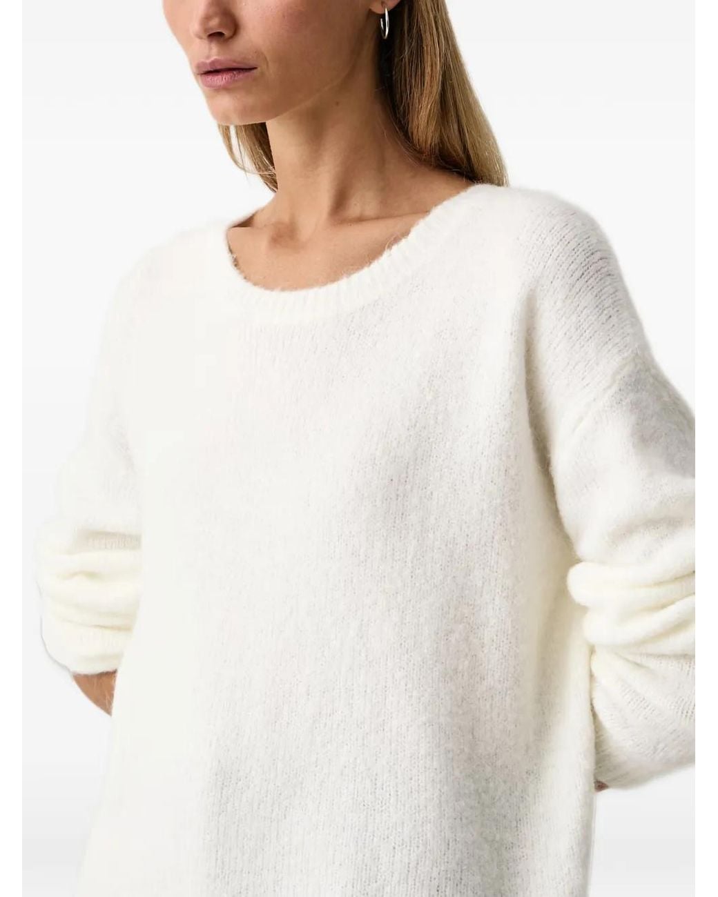 Fracomina White Crew-Neck Long-Sleeve Sweater