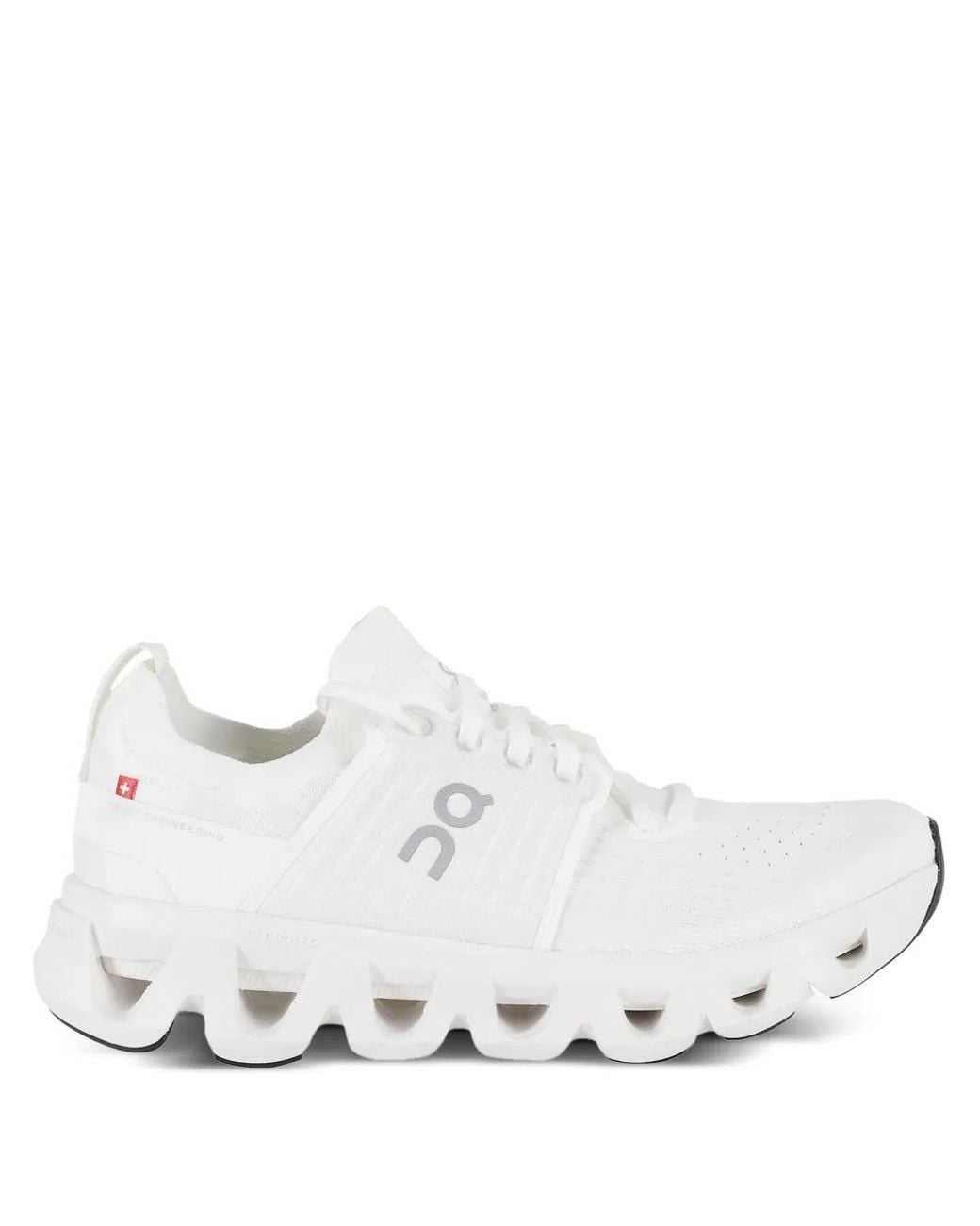 On Shoes White Cloudswift 4 Sneakers