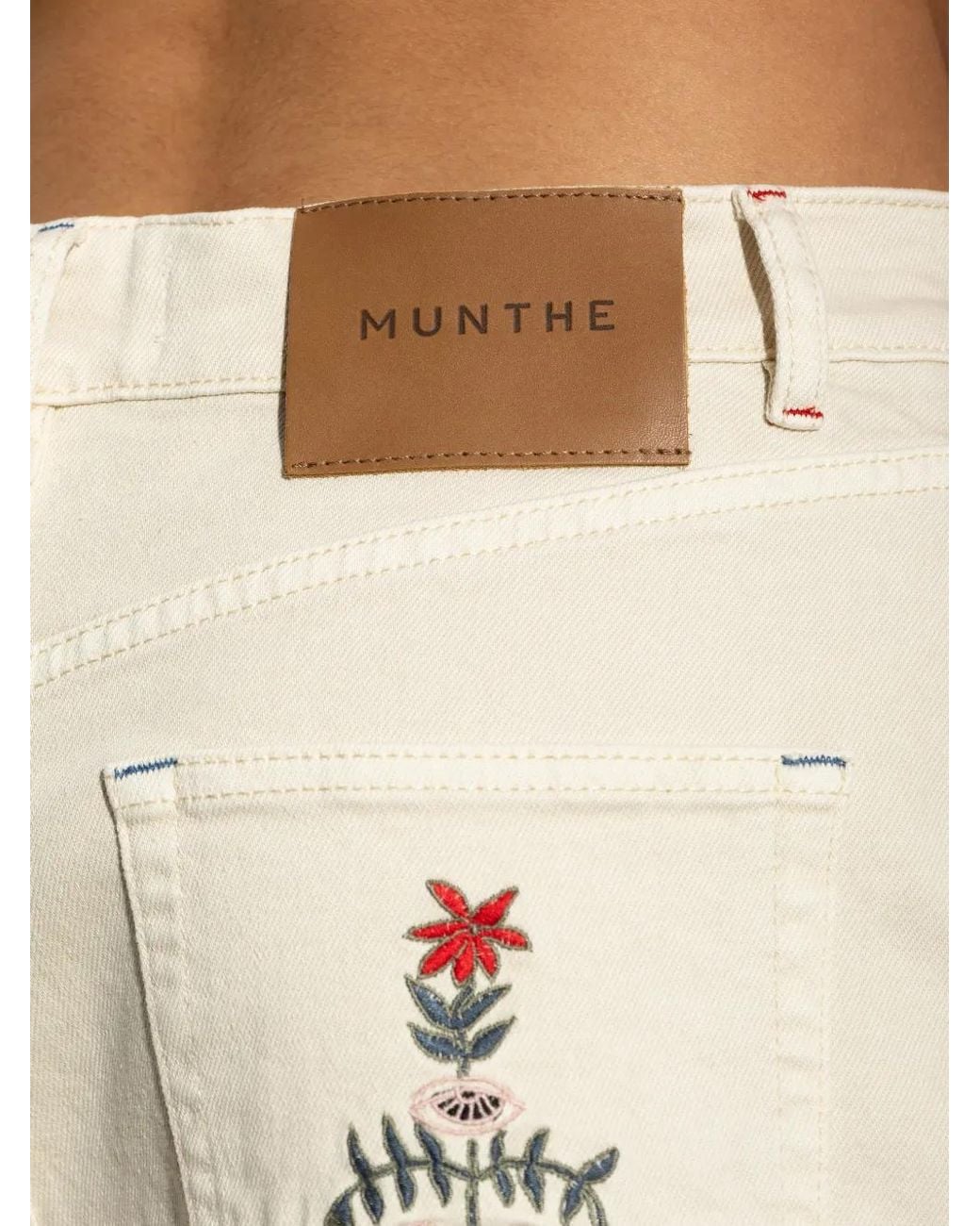 Munthe Natural Breyla Knee-Length Shorts