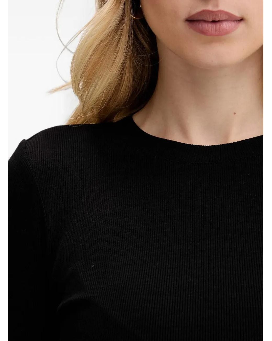 La Mania Black Ribbed Long-Sleeve T-Shirt