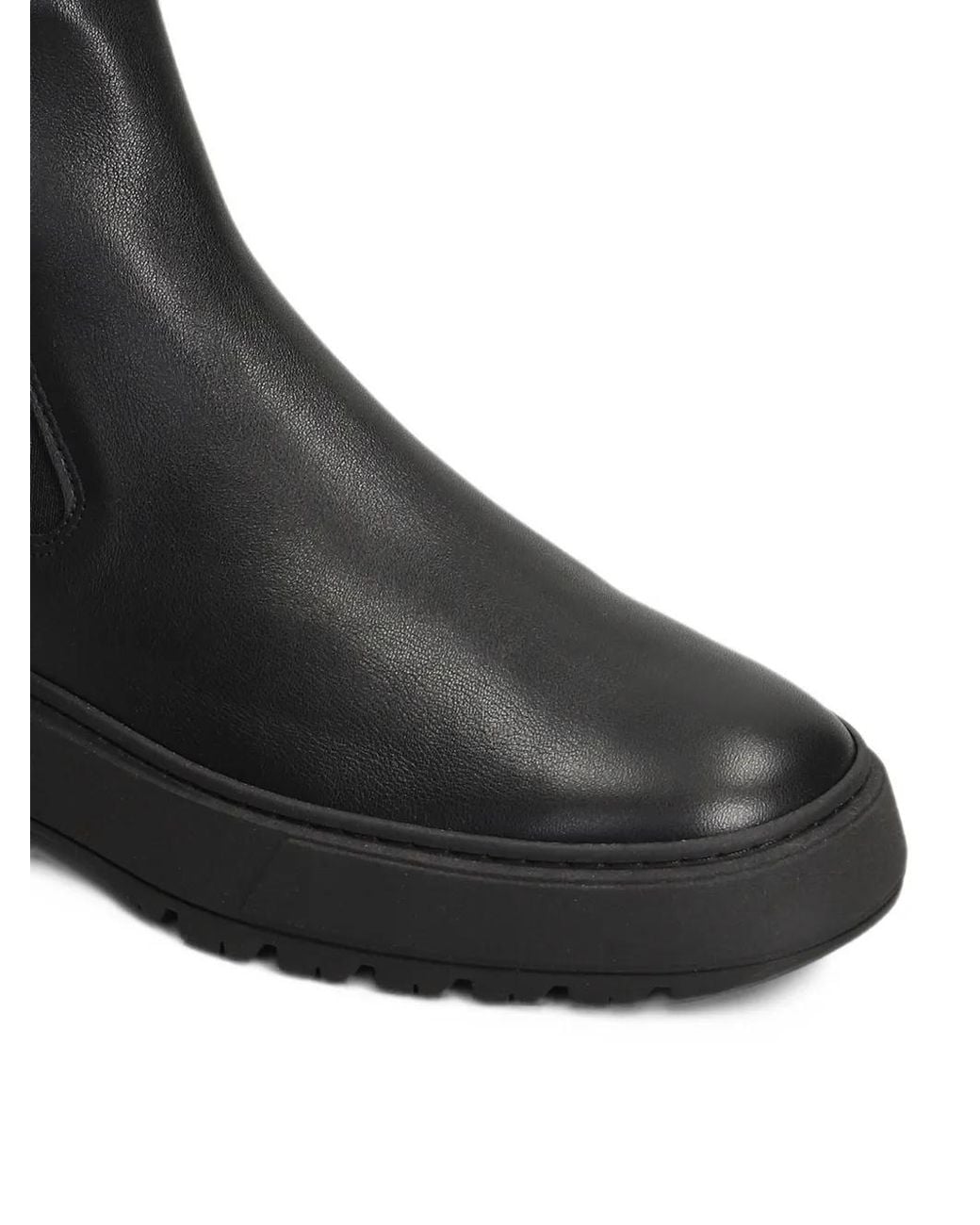COPENHAGEN Black Leather Chelsea Boots for men