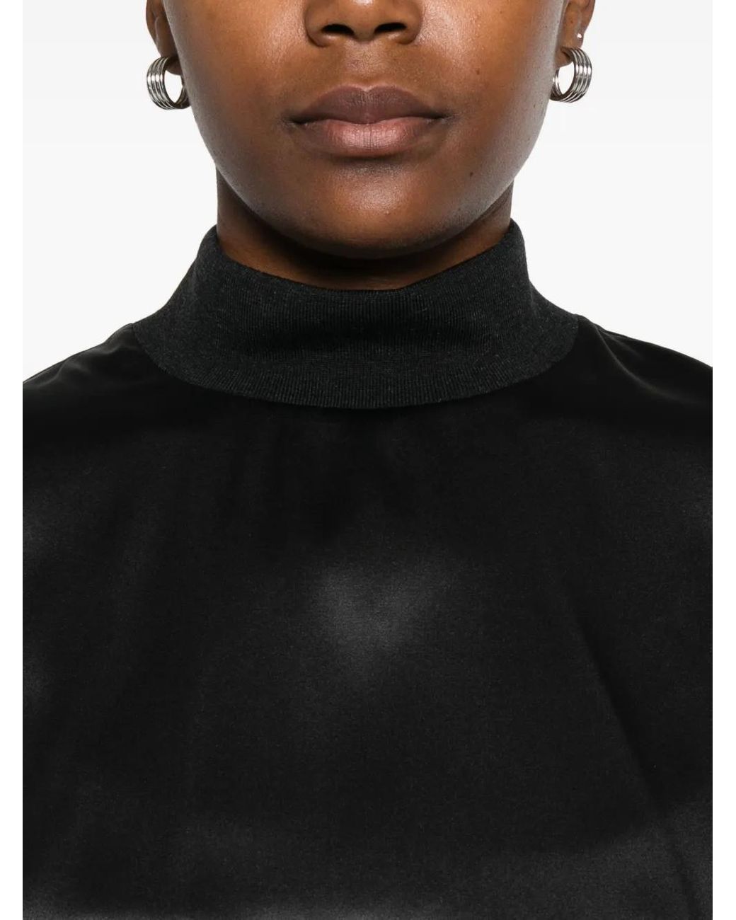 Peserico Top Met Hoge Hals En Korte Mouwen in het Black