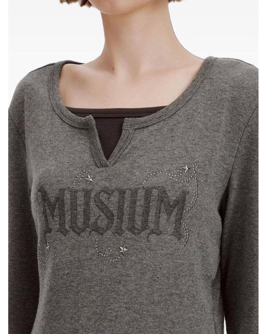 Musium Div. Gray Logo-Print Asymmetric-Hem T-Shirt