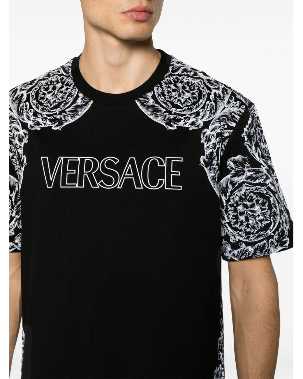 versace-black-T-Shirt-Mit-