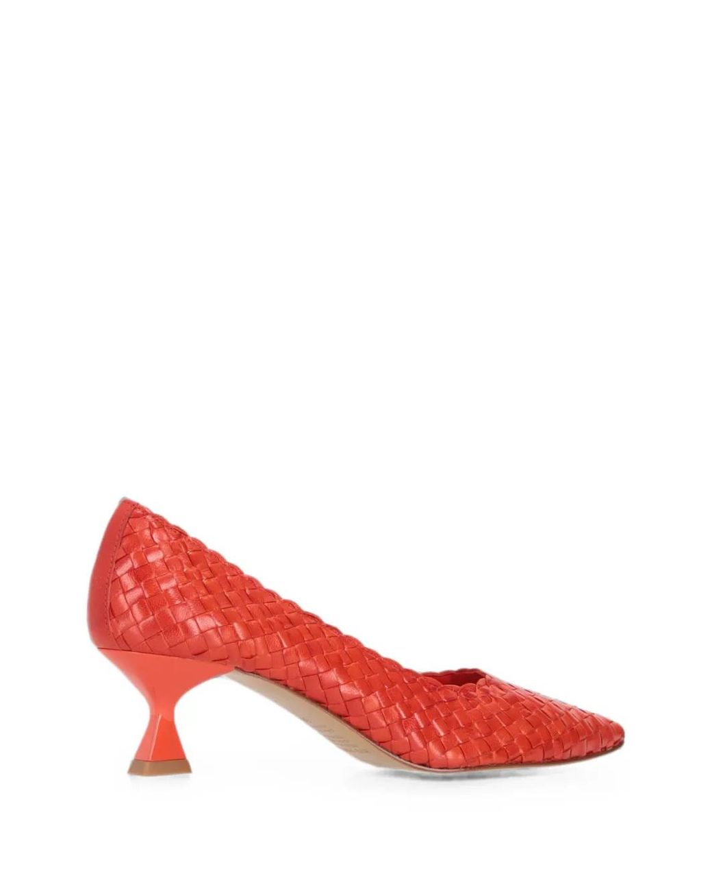 LA ROSE Red Carol Woven Pointed-Toe Pumps