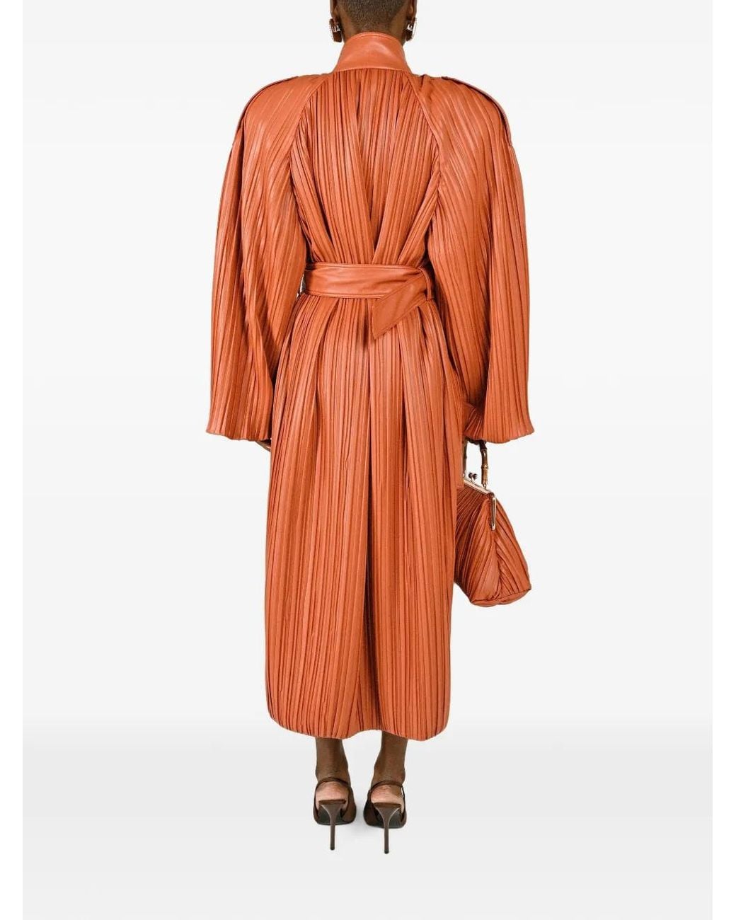 Gabardina Plisada Con Cinturón ROWEN ROSE de color Orange