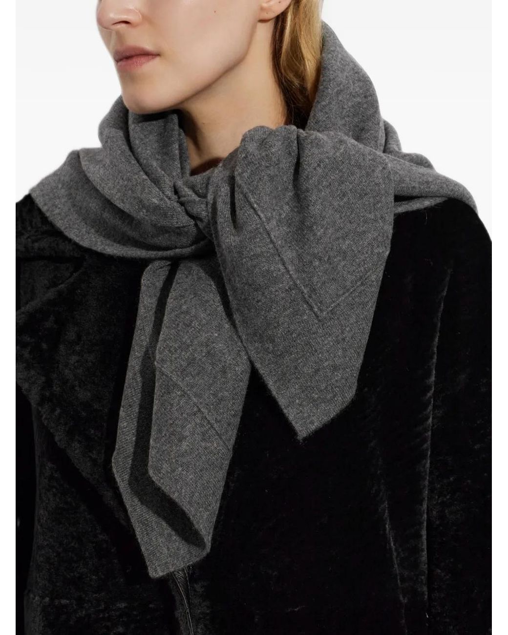 Lisa Yang Black Frieda Cashmere Scarf