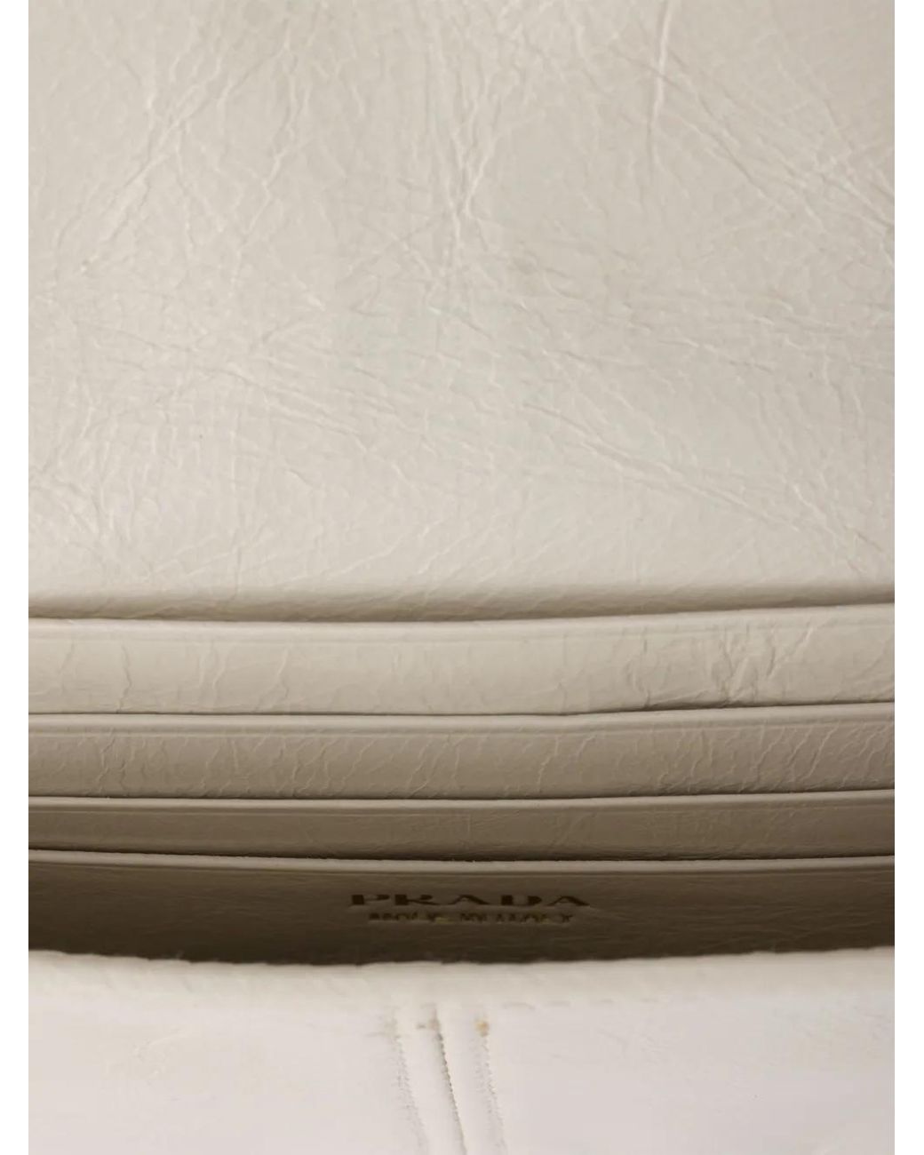 Prada Gray Portefeuille En Cuir À Bride Portée Épaule