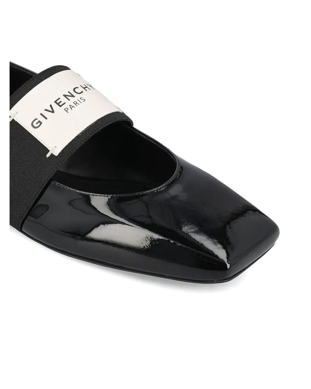 Givenchy エナメルレザー フラットパンプス Black