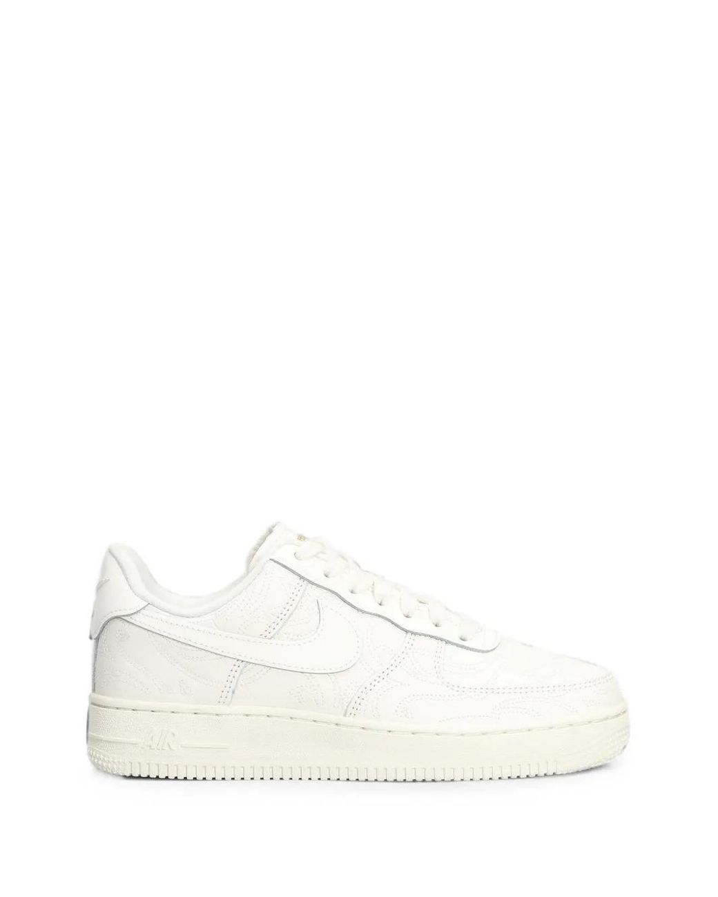 Nike White Air Force 1 '07 Sneakers