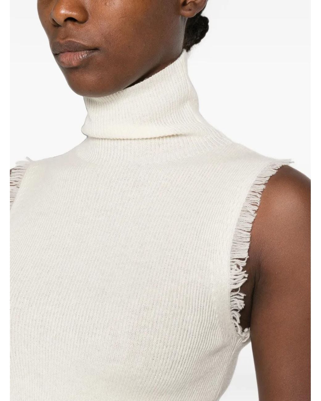 Le Petite Pulle White Fringed Sleeveless Sweater