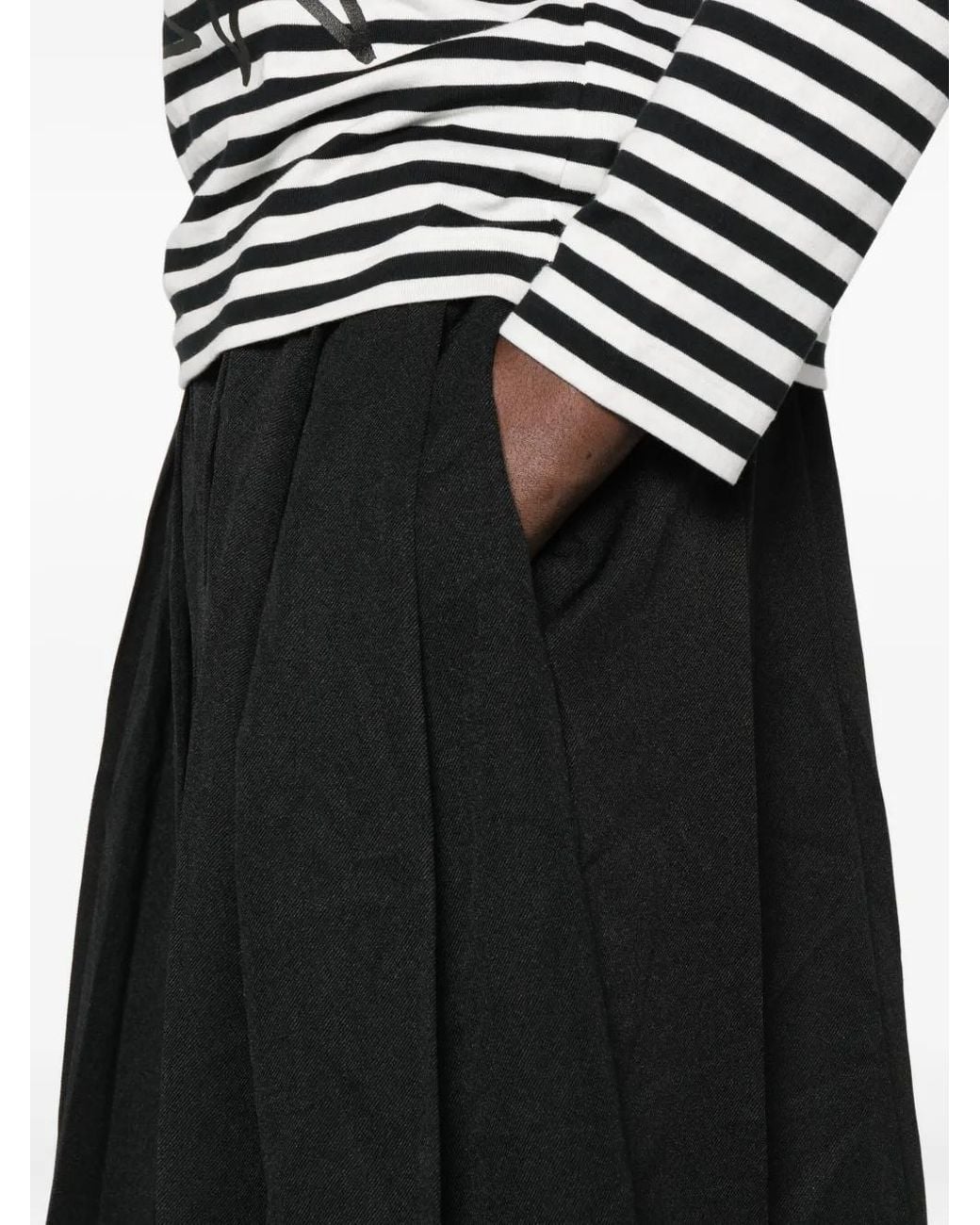 COMME DES GARÇON BLACK Black Pleated Skirt