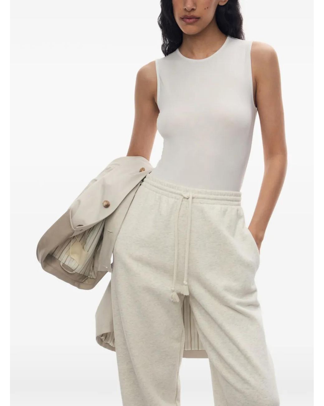 12 STOREEZ White Kim Tank Top