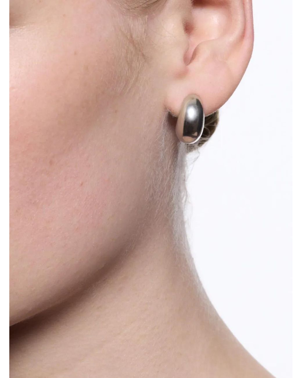 Maria Black White Tryvann Pillow Earring