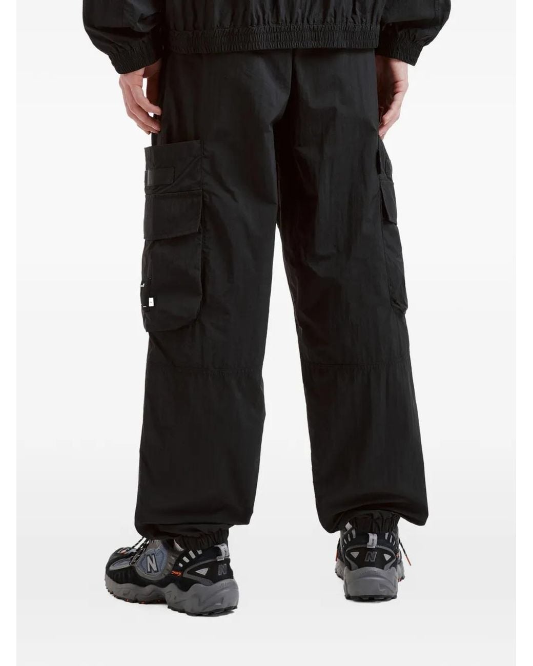 Izzue Black Cargo-Pocket Trousers for men
