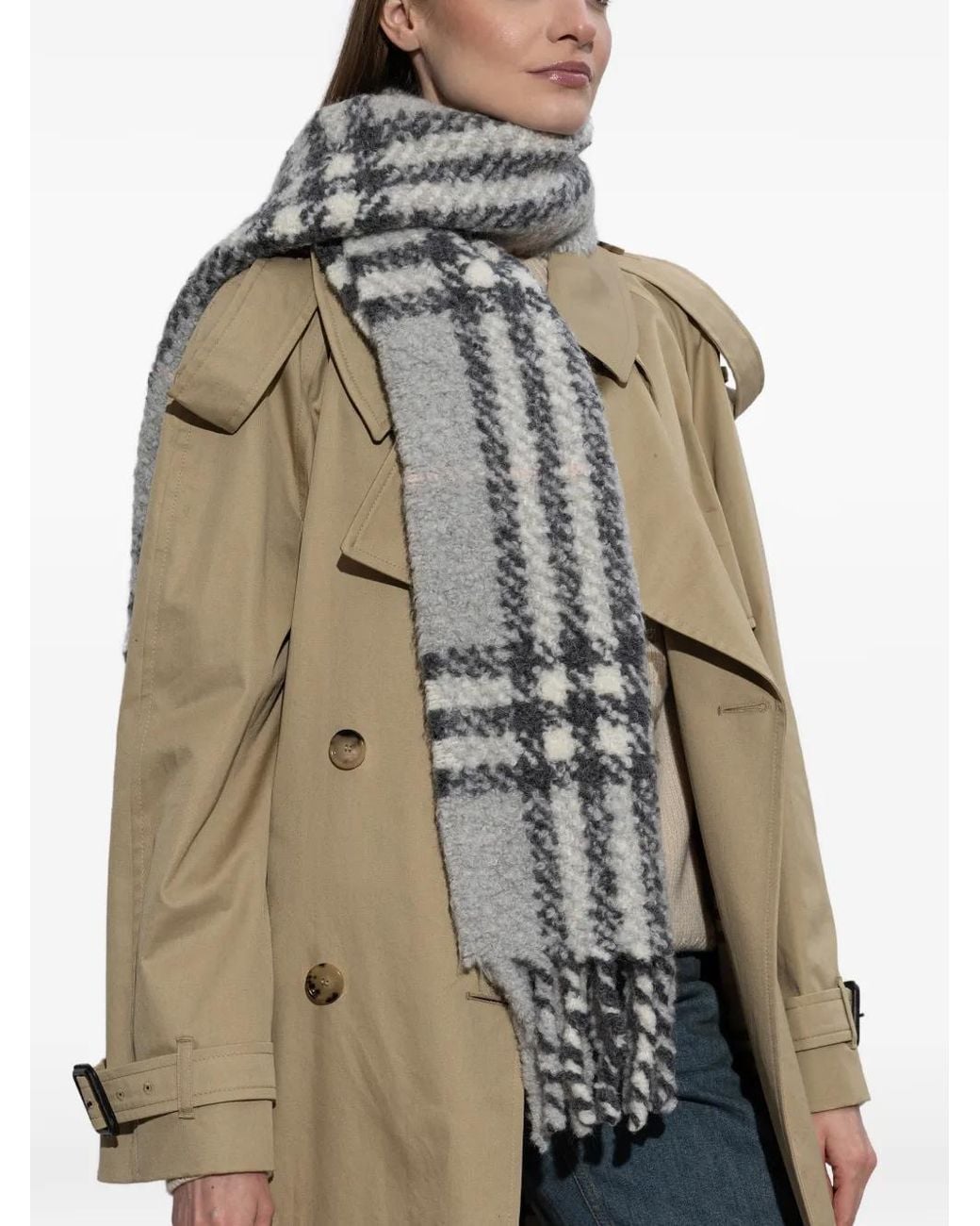 Sciarpa Bouclé di Burberry in Gray