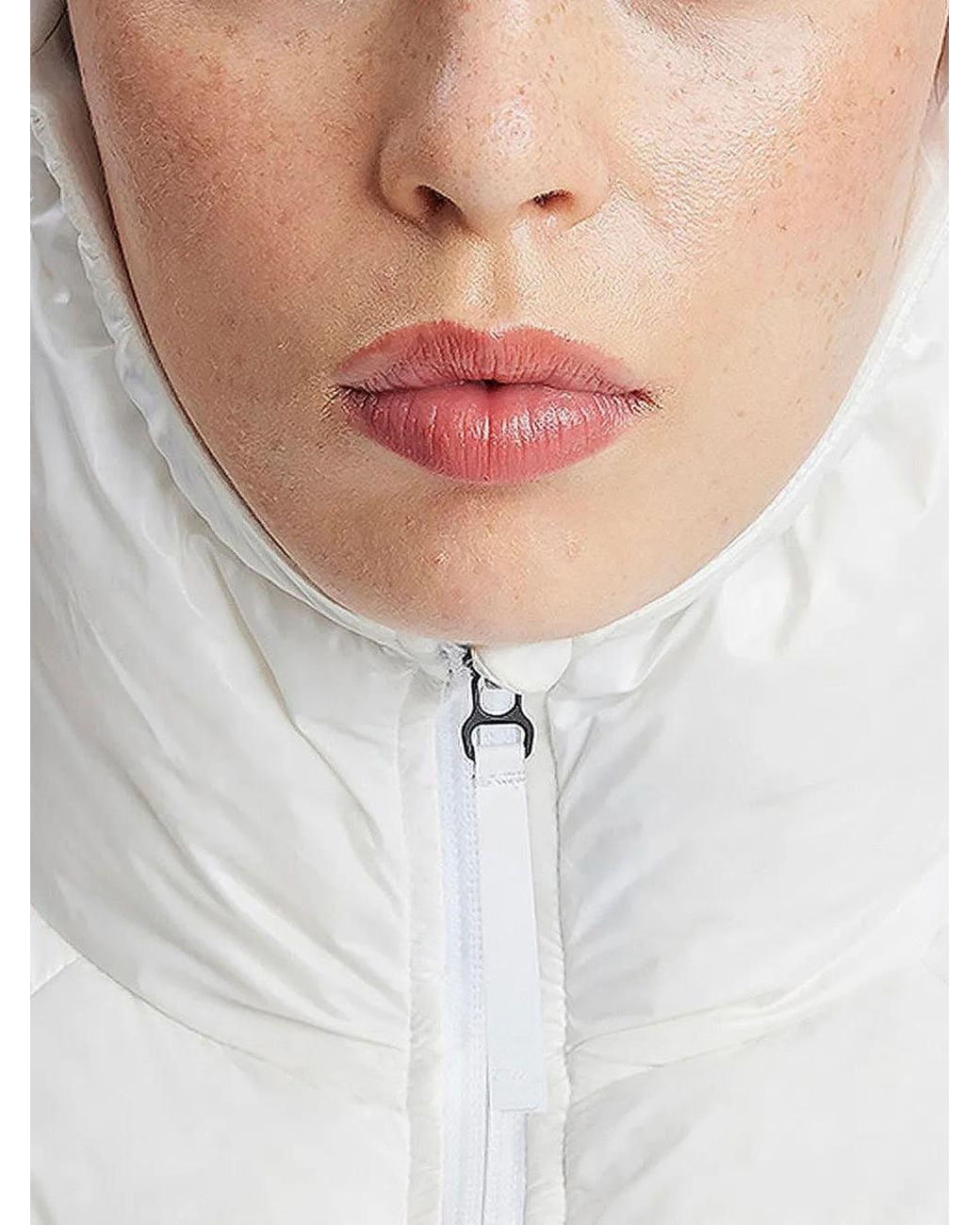Aztech Mountain White Leichte Daunenjacke