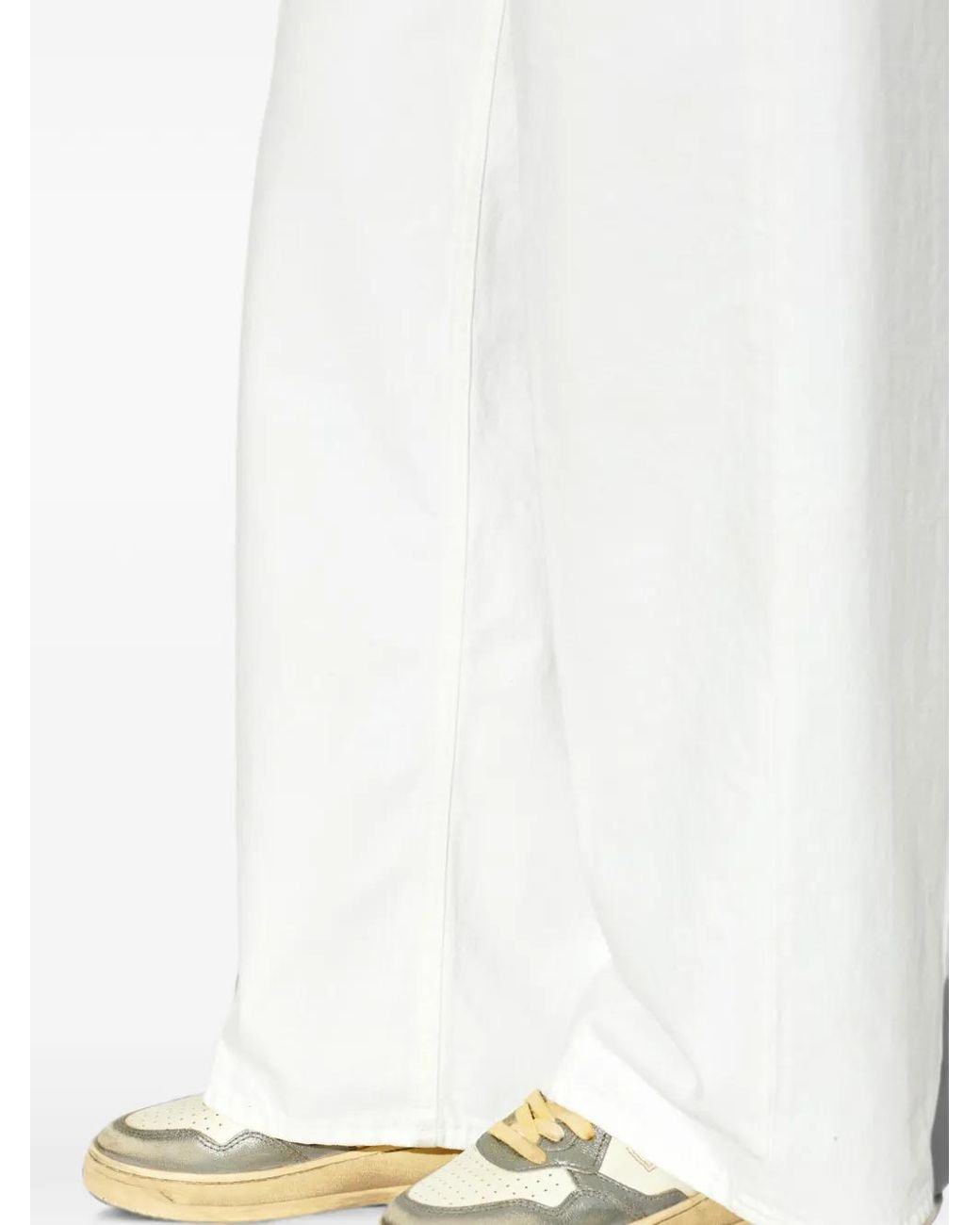 Autry White Medalist Low Super Vintage Sneakers
