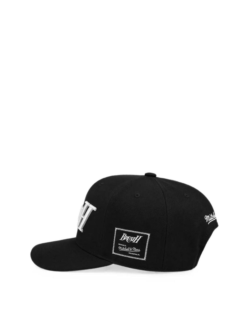 BREATH Black X Mitchell & Ness Embroidered Snapback Cap for men