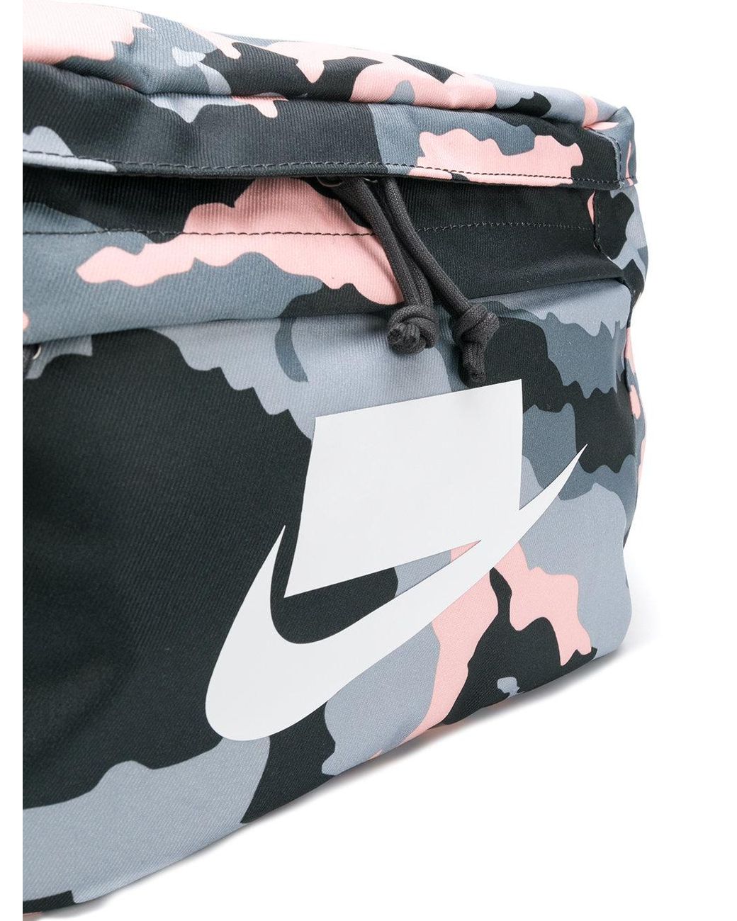 Riñonera con estampado militar Nike de color Gris | Lyst