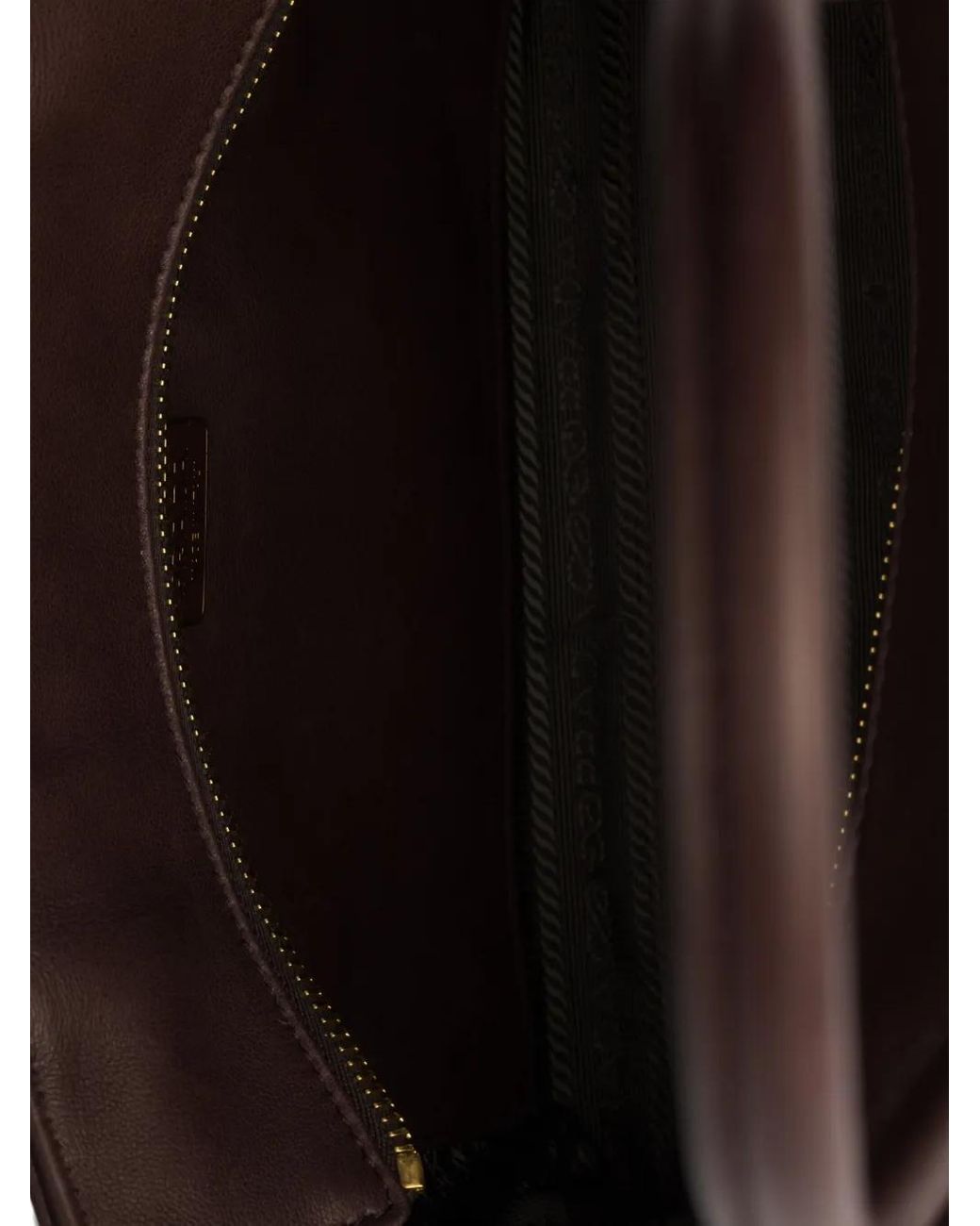 Borsa Shopping Explore Medium di Prada in Black