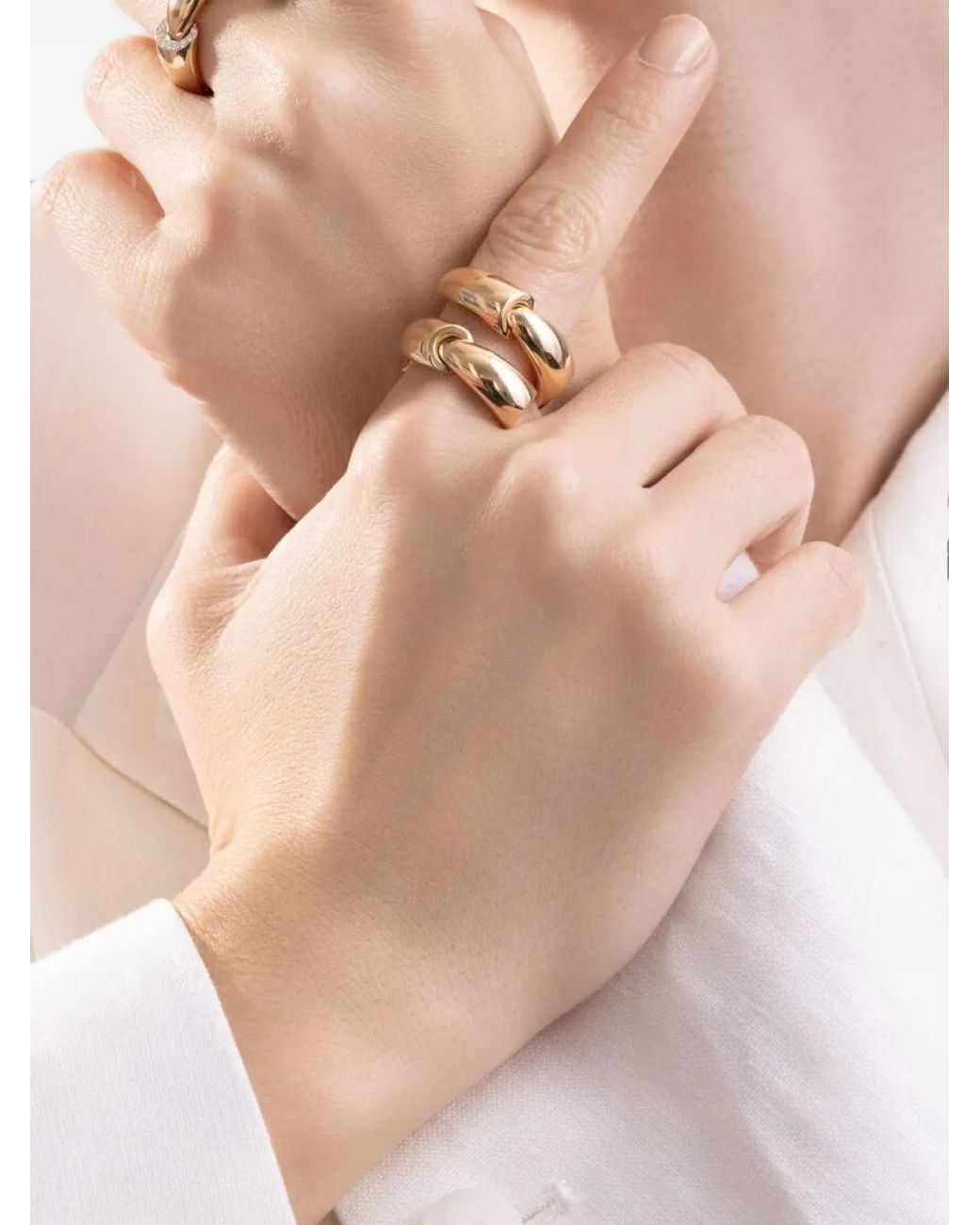 Anello Calla di Vhernier in Pink