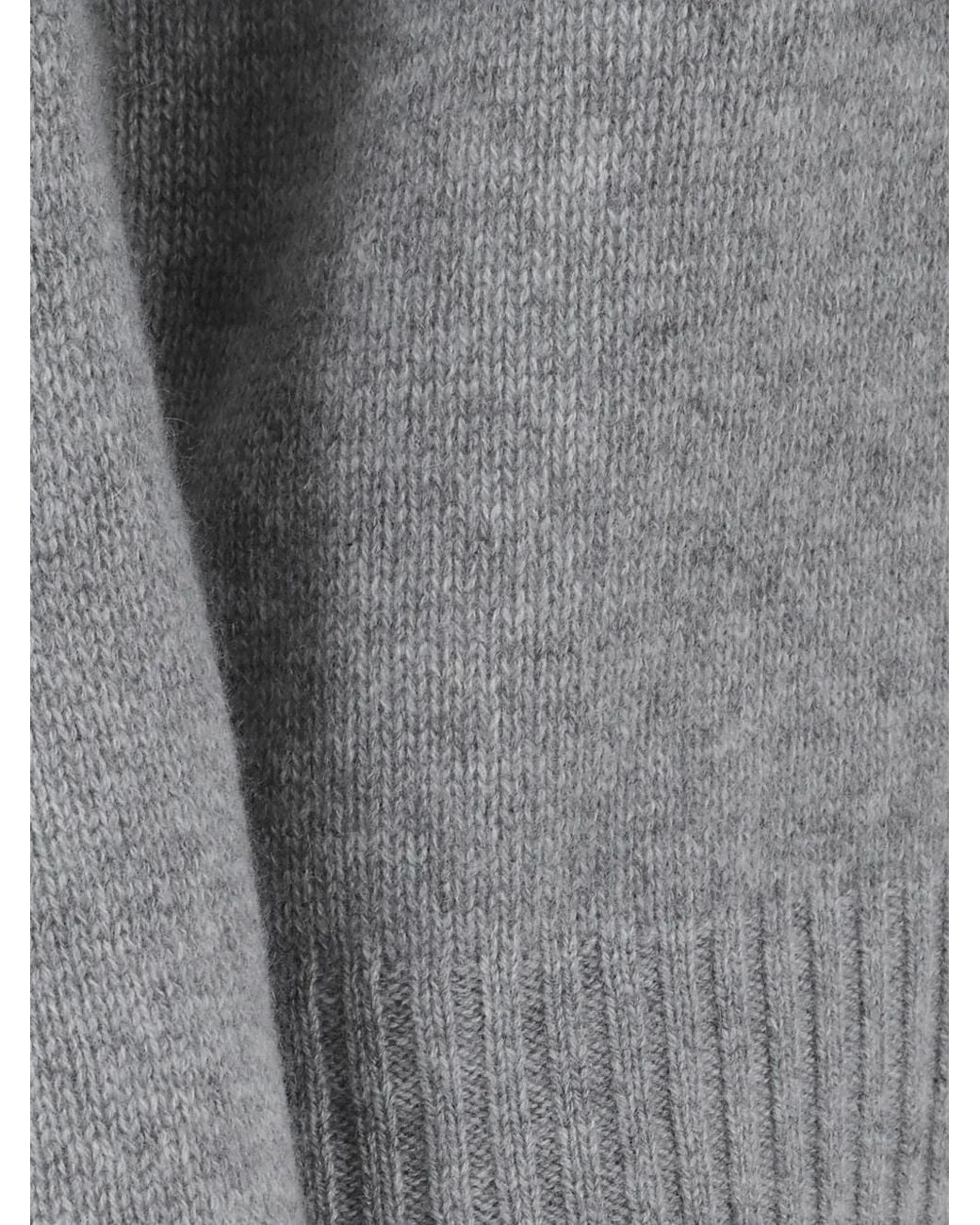 Allude Gray Roll-Neck Sweater