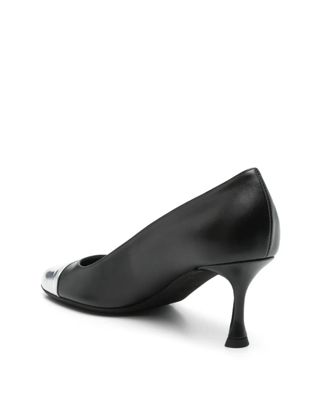 N°21 Black Leather Pumps