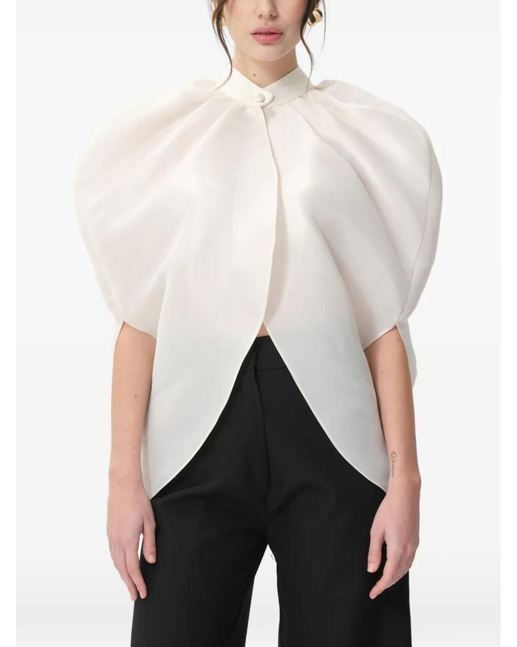 Blusa Sage Estilo Capa Concepto de color White