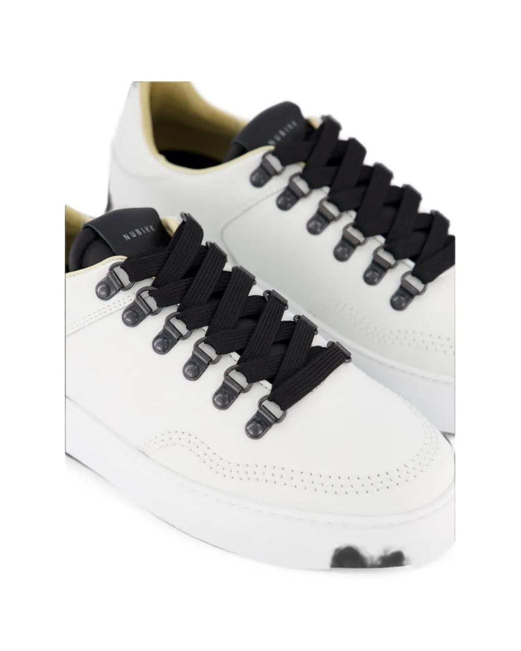 Nubikk White Jagger Roman Round-Toe Low-Top Sneakers for men