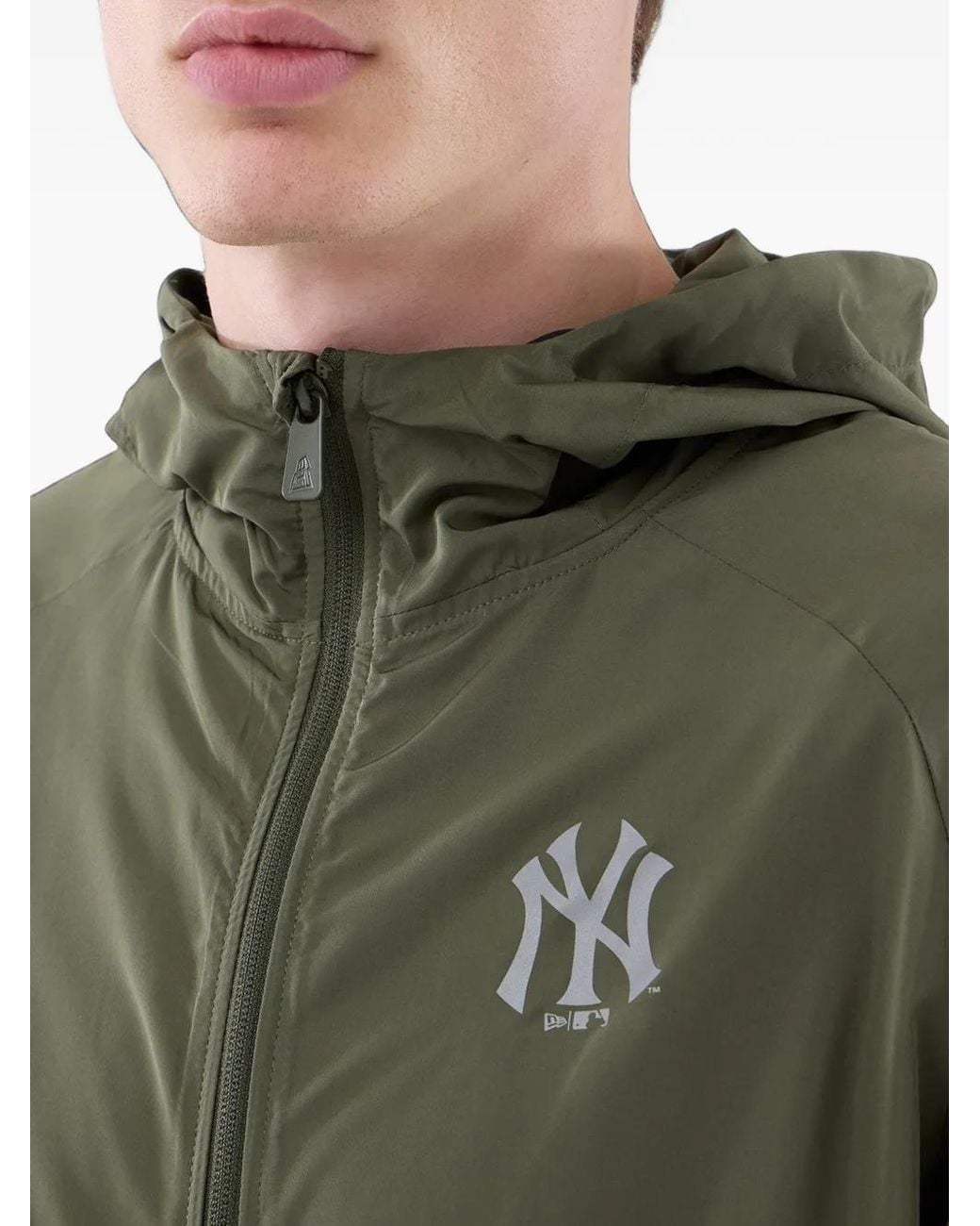 KTZ Green New York Yankees Windbreaker for men