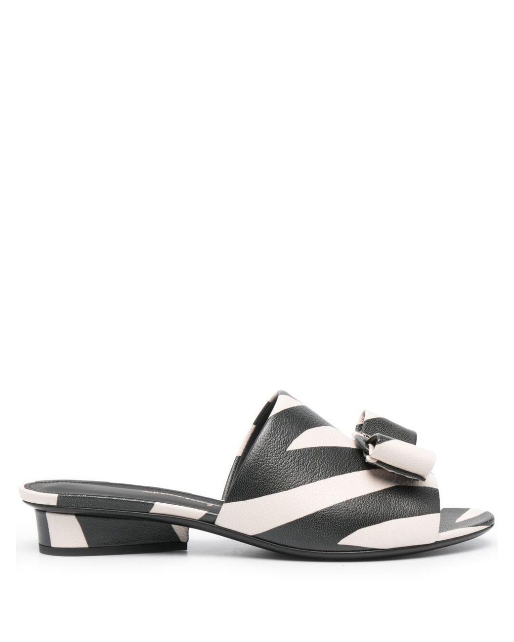 Ferragamo Vara 40mm mules - White
