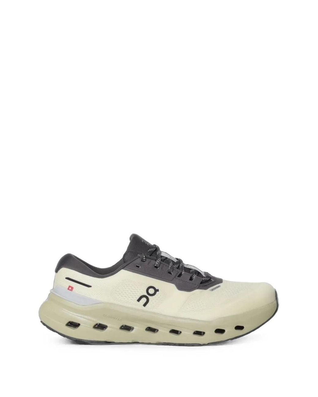 On Shoes White Cloudrunner 3 Sneakers for men