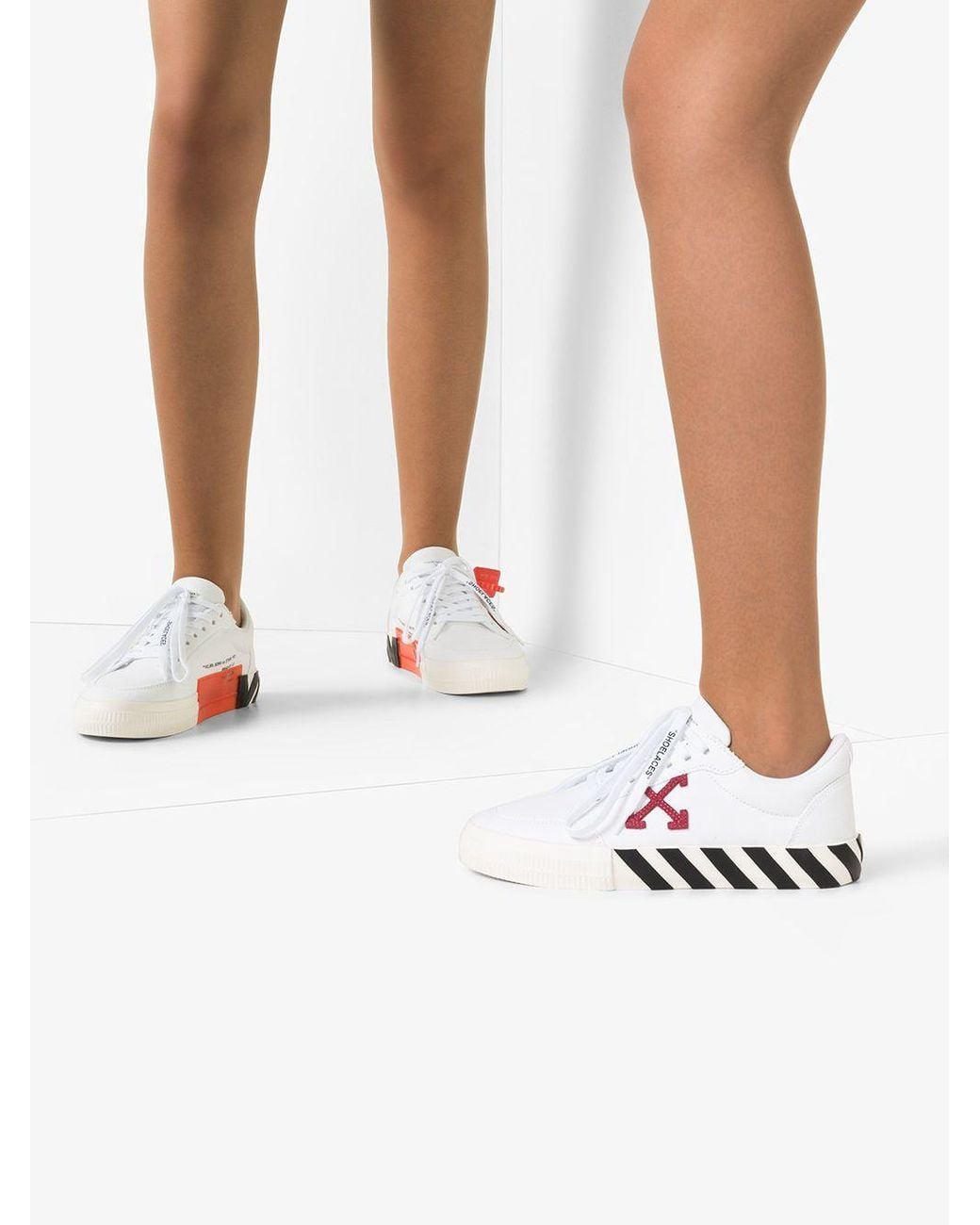 sneakers vulcanized in canvas