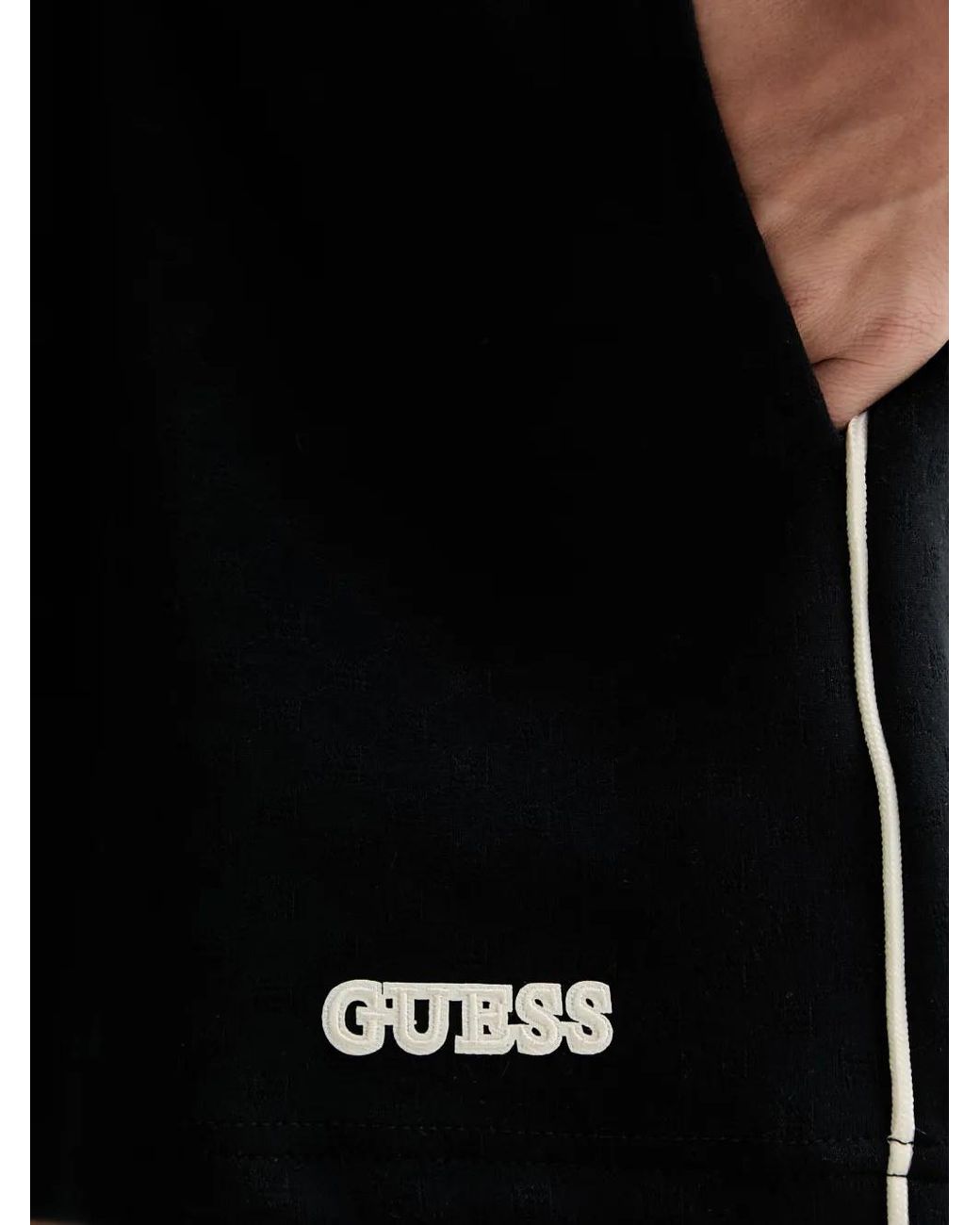 Guess Black Short Rayé À Patch Logo
