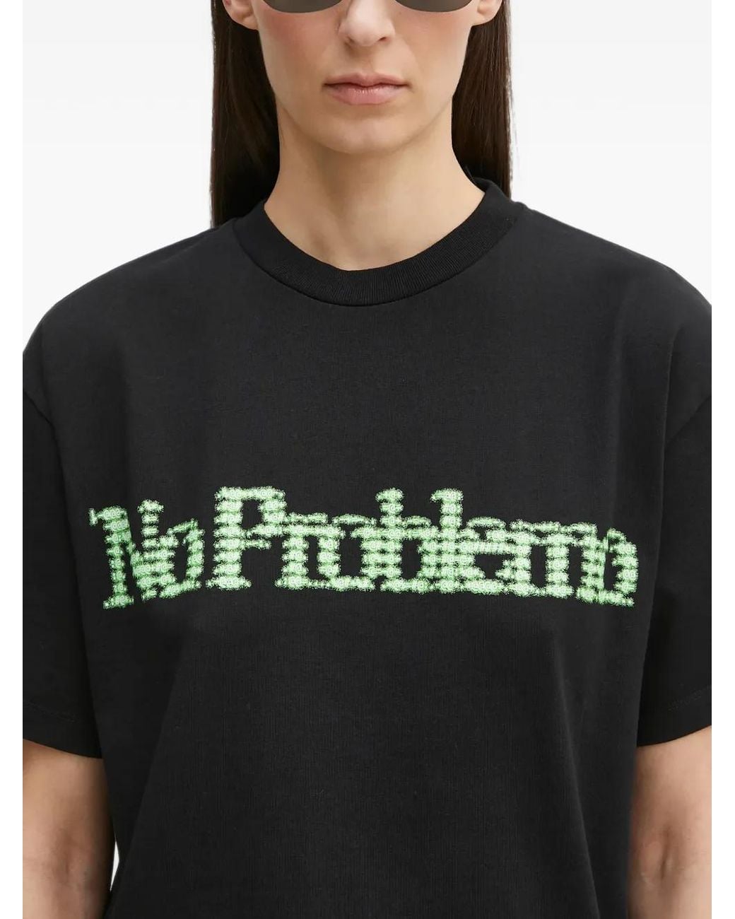 No Problemo Black Embroidered T-Shirt