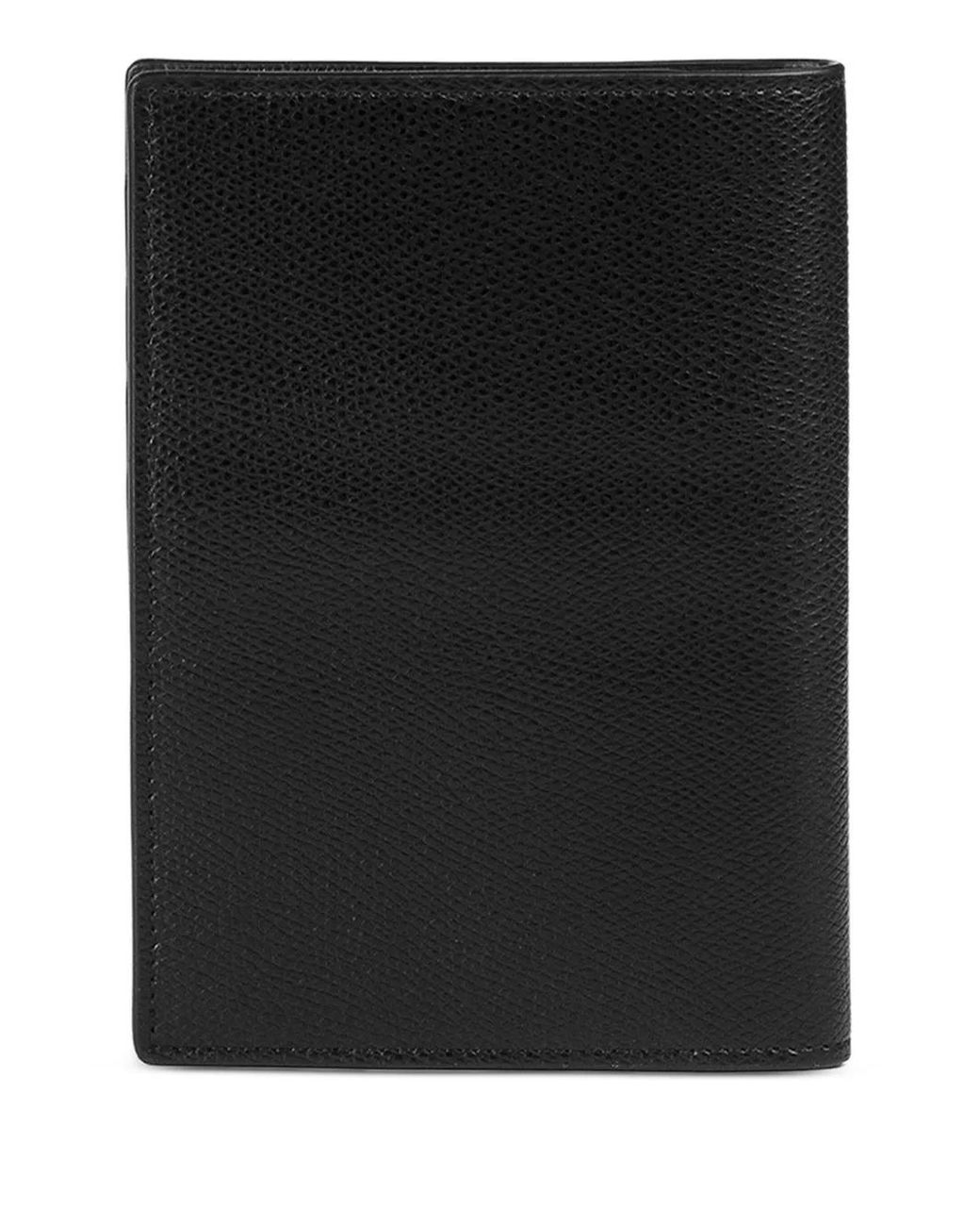 Doucal's Black Leather Passport Holder for men