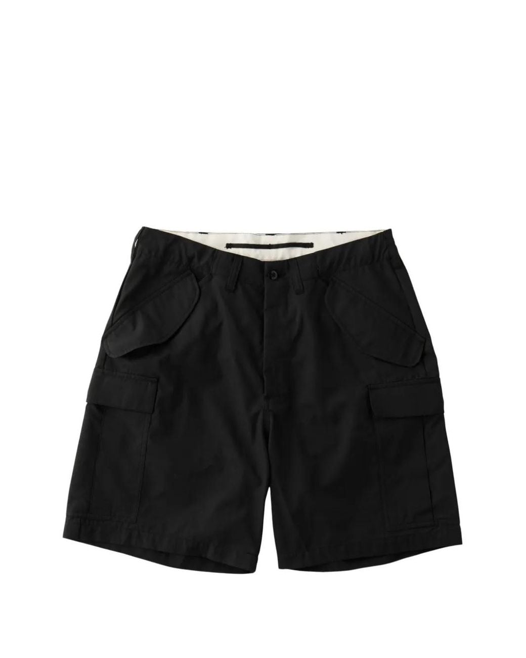 Universal Overall Black Multi-Pocket Cargo Shorts for men