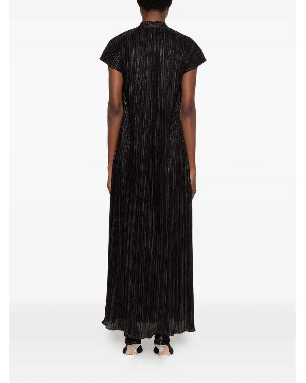 Styland Black Pleated Maxi Dress