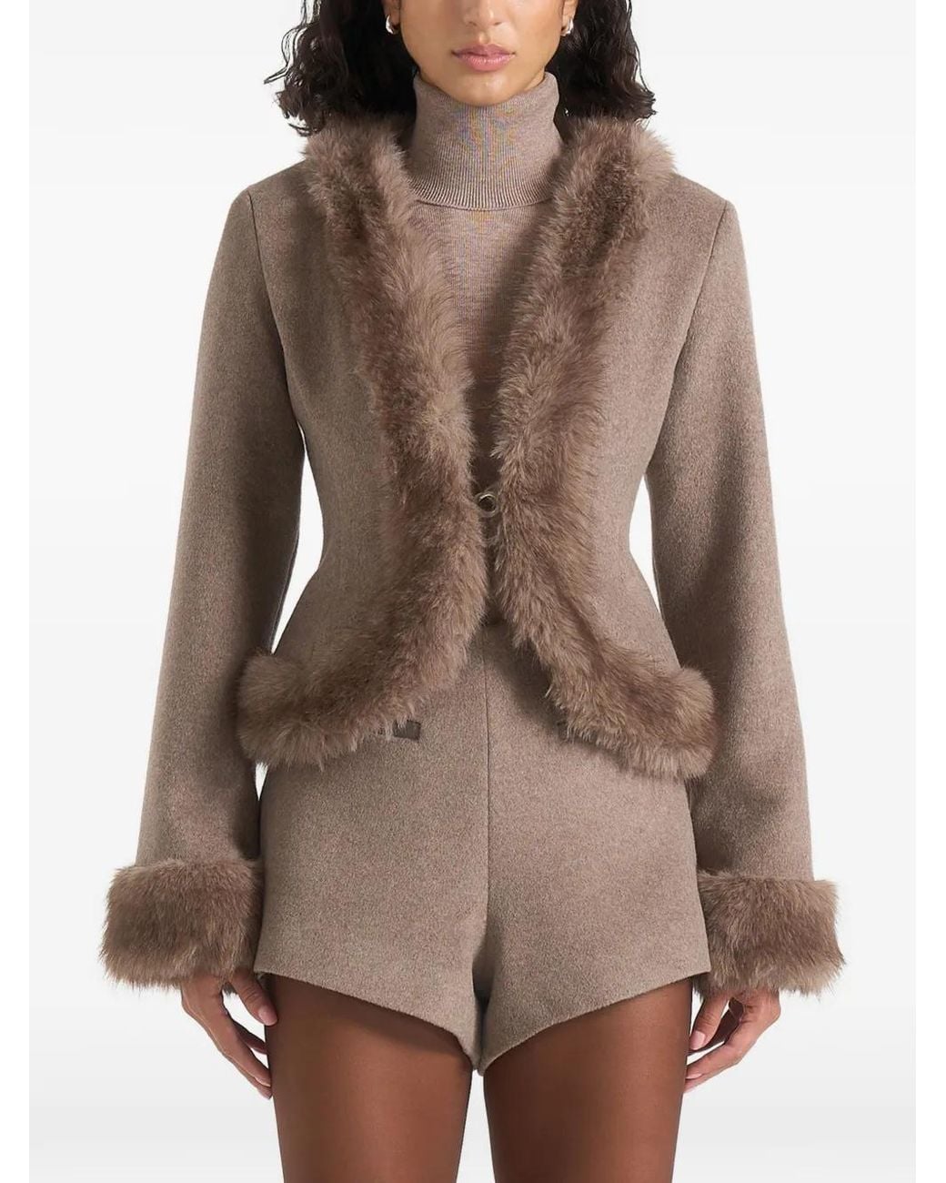 Manière De Voir Brown Lina