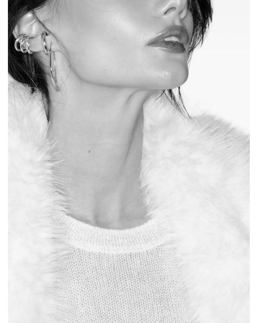 Pendiente Earcuff Con Banda Quíntuple Elle Macpherson de color White