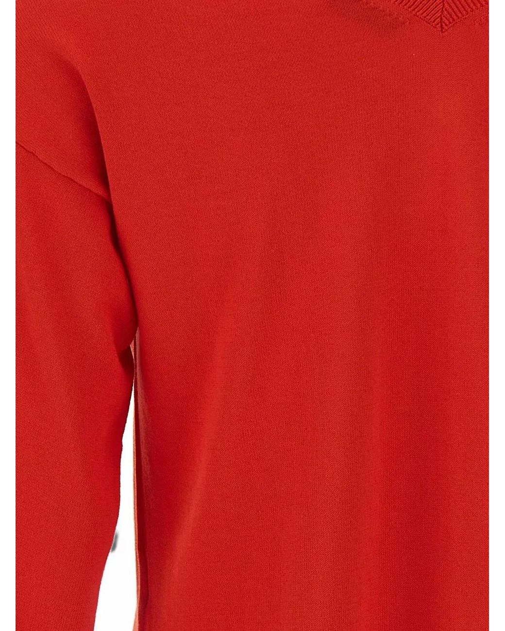 Kangra Red Pull À Col V