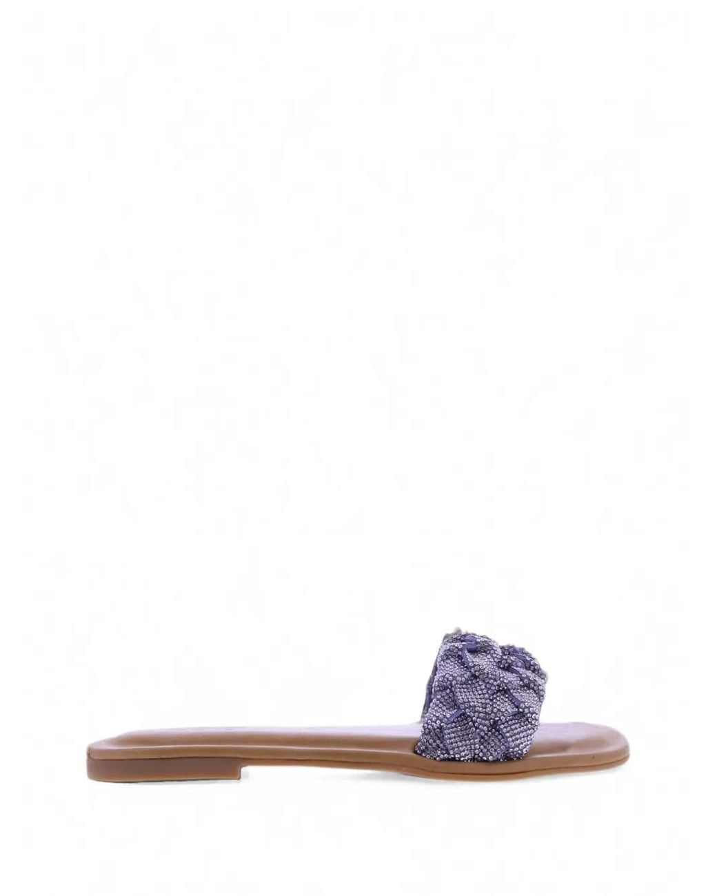 Inuovo White Crystal-Embellished Braided Sandals