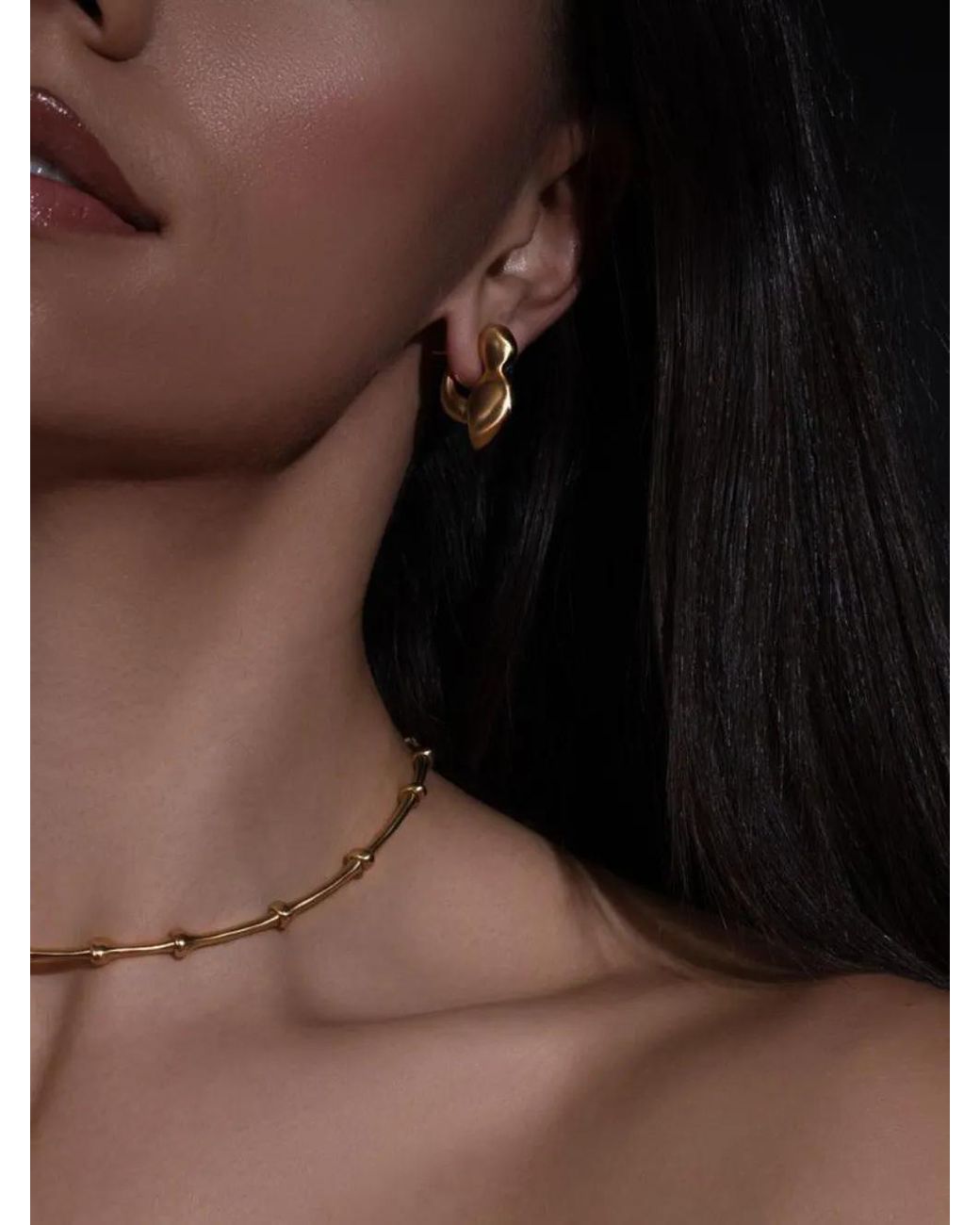 VRAM Metallic Polished Finish Hoop Earrings