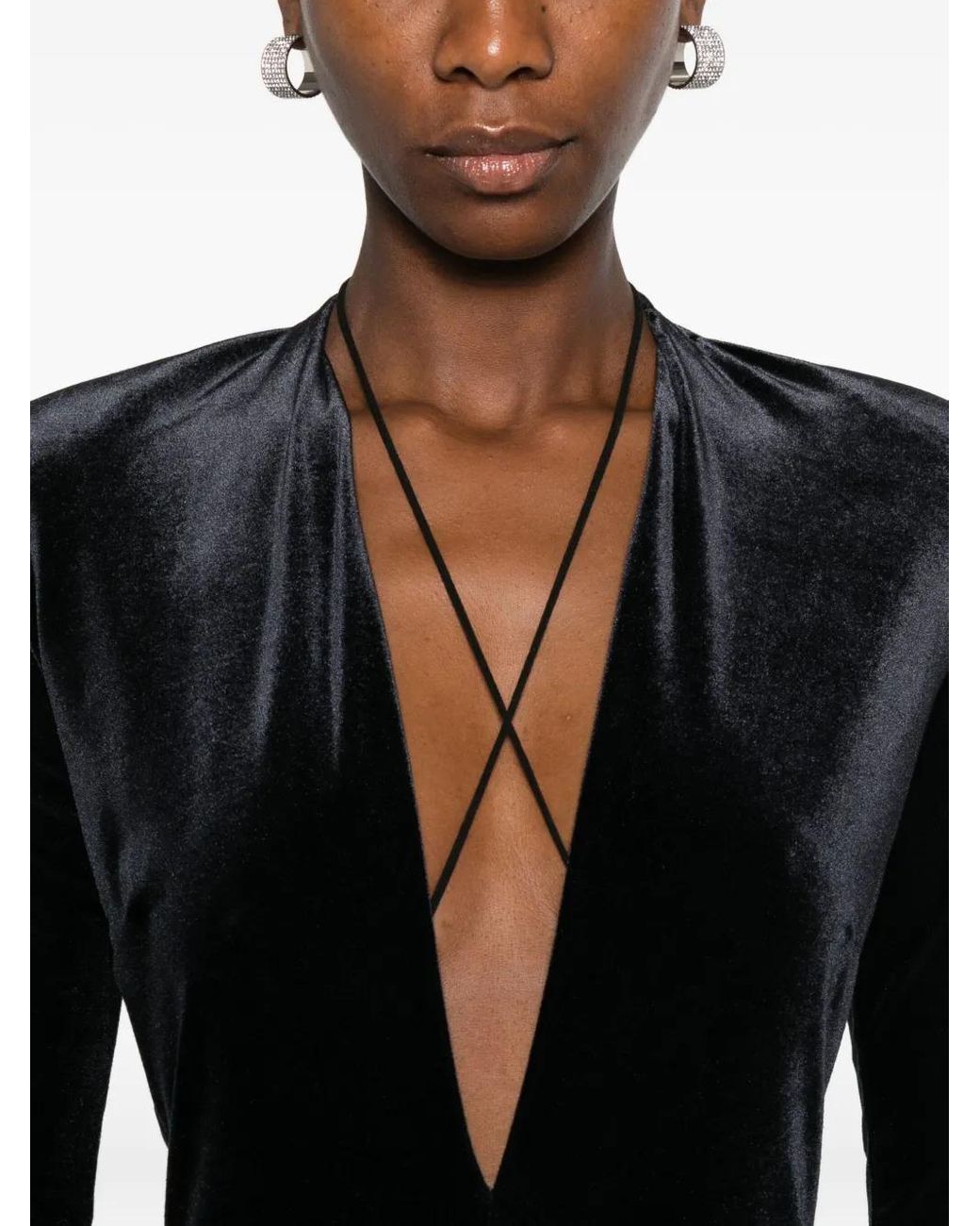 Amazuìn Black Velvet V-Neck Maxi Dress