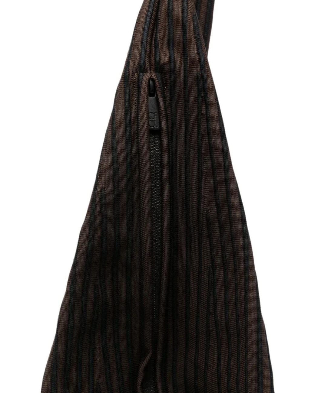 CFCL Black Large Dayfuku Pleated Shoulder Bag