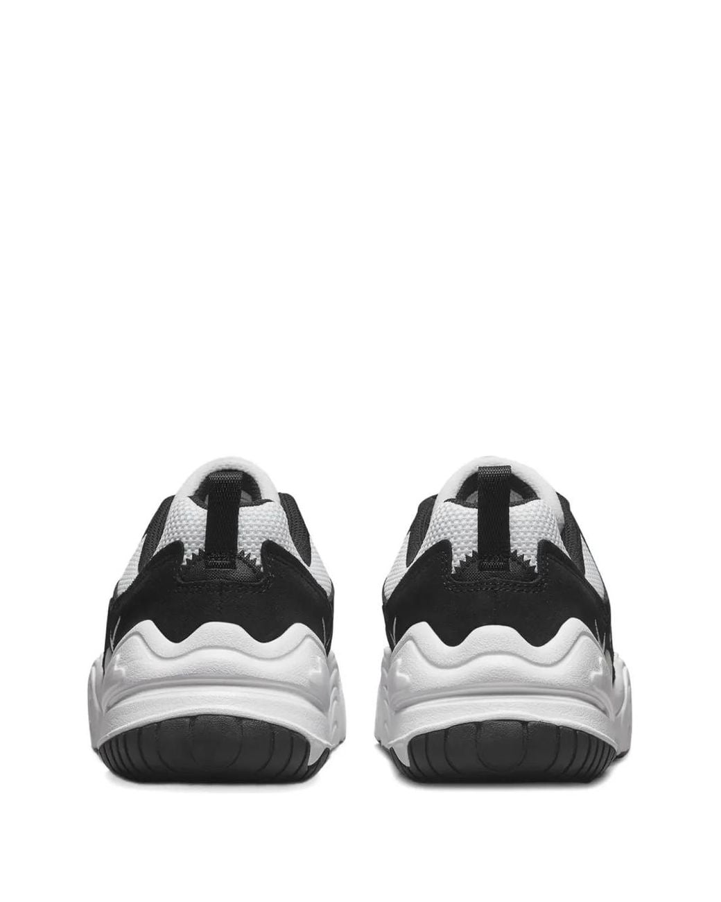 Nike Black Tech Hera