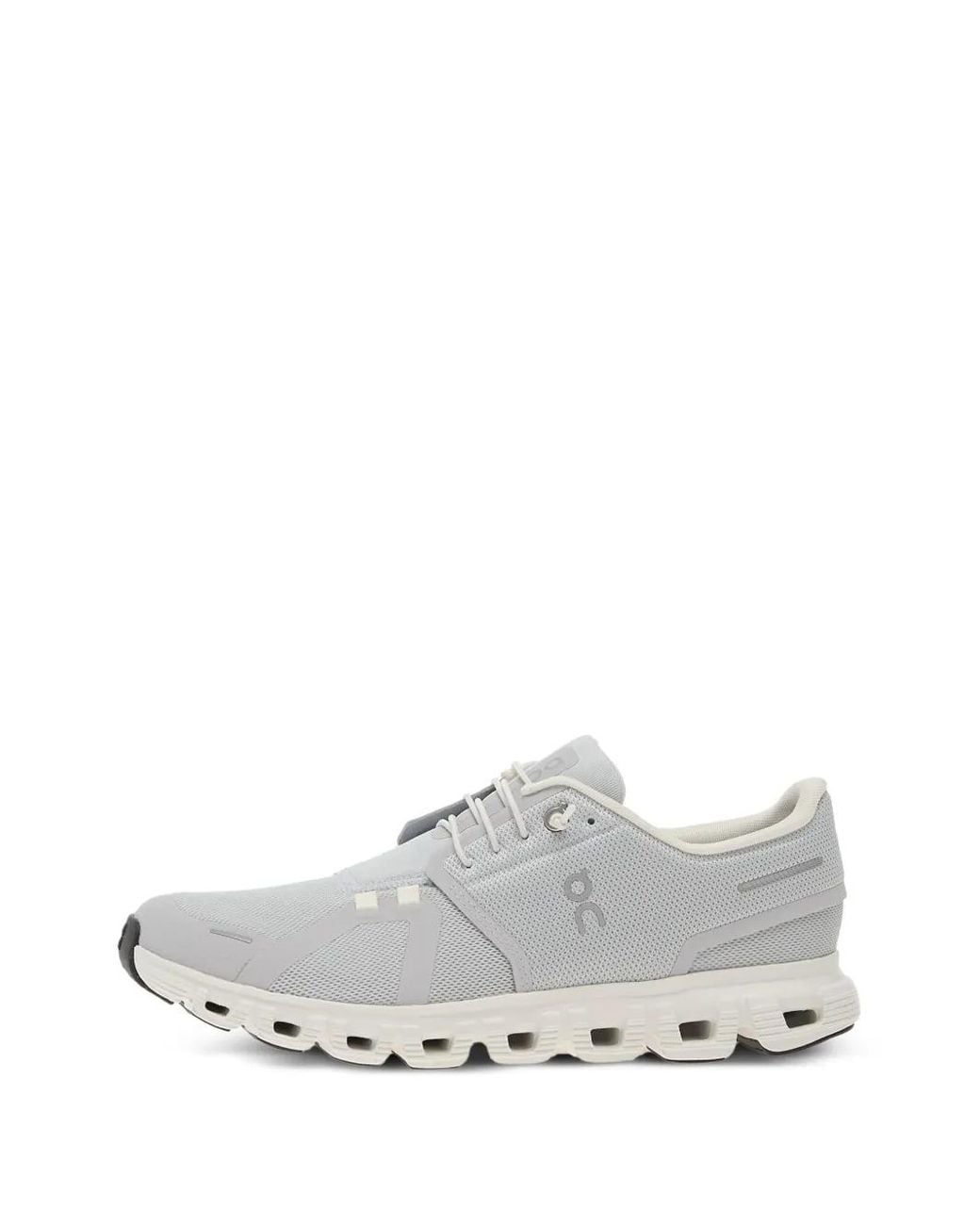 On Shoes White Cloud 6 Wide Sneakers for men