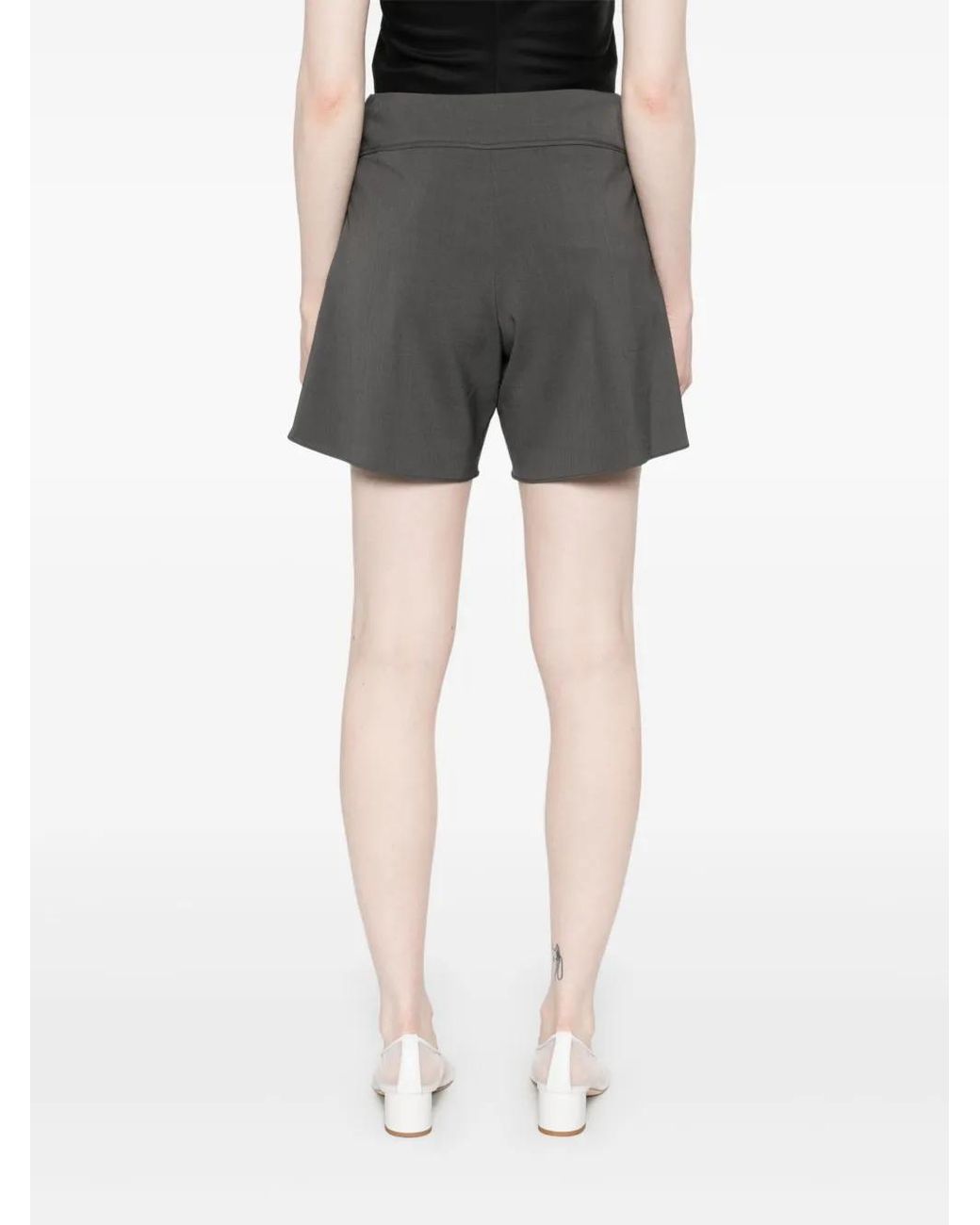 Low Classic Gray Pleated Shorts